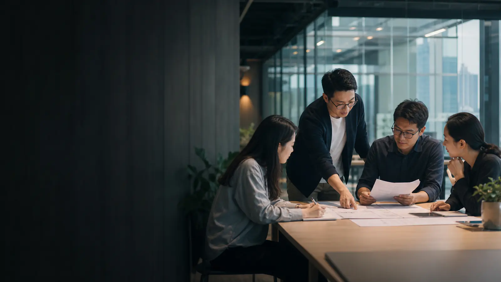 AutoBrand 團隊監察及檢查企業自動化流程